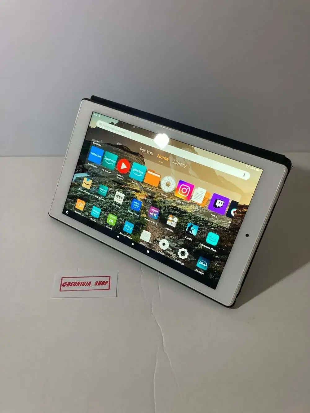 Amazon Fire HD 8 Tablet (10th Generation) with Charcoal Fabric Case